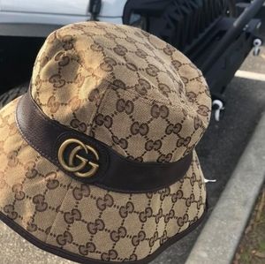 Gucci styled bucket hat